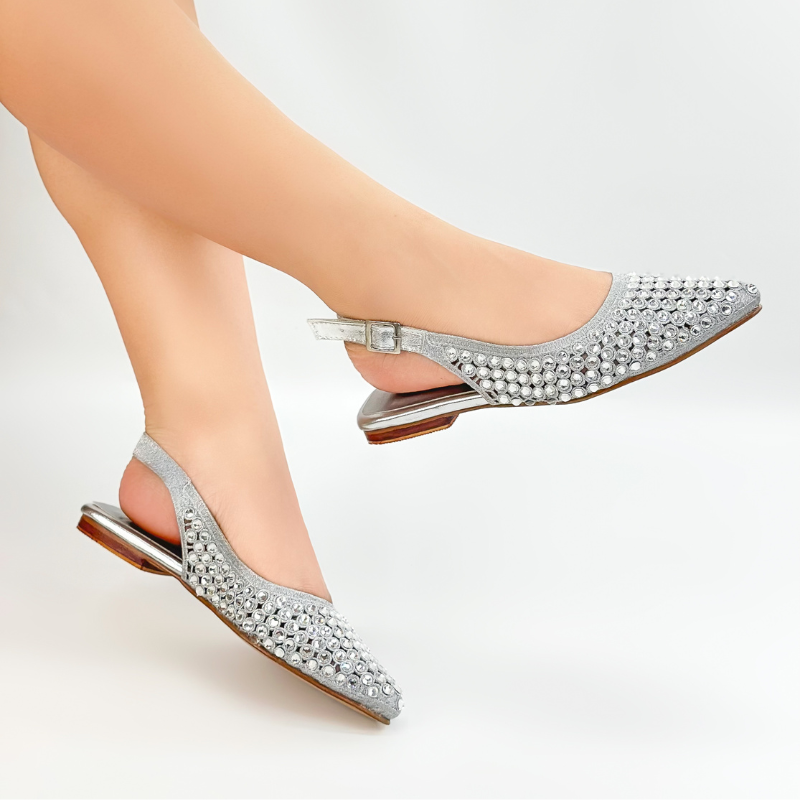 RAQUEL FLATS