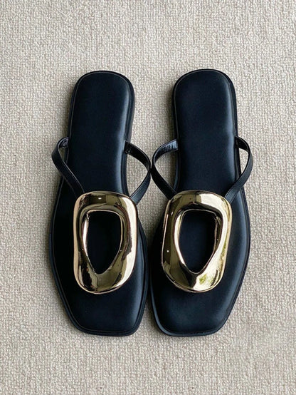 GIN FLATS