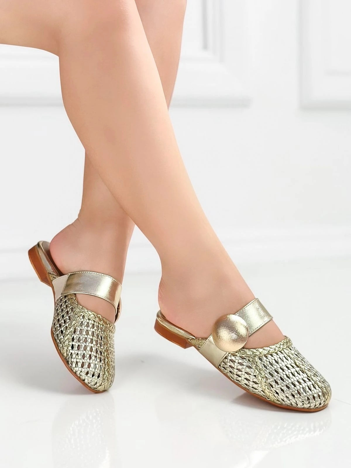 VERONICA FLATS