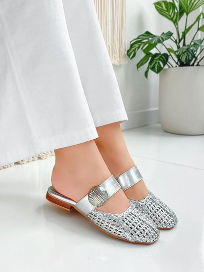 VERONICA FLATS