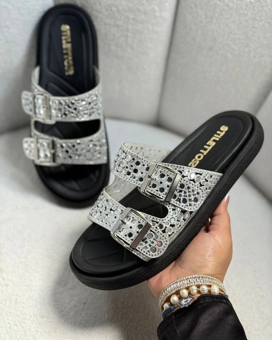 ORNELLA FLATS